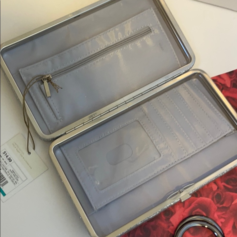 Bundle Of Fun Wallets And Clutches/Various Sizes - image 6